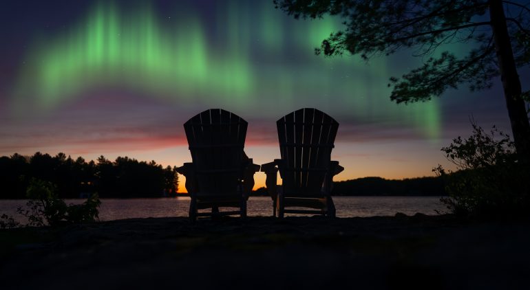 オーロラ鑑賞ツアー・旅行費用の目安は？おすすめの地域やベストシーズンを解説