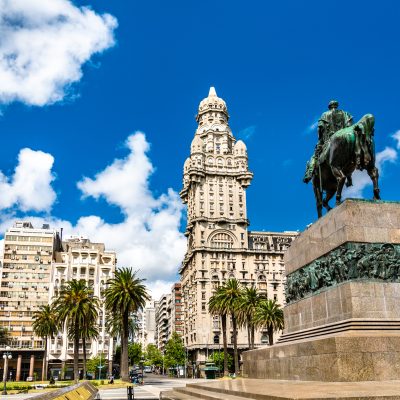 モンテビデオってどんな街？治安や人気の観光スポットを紹介