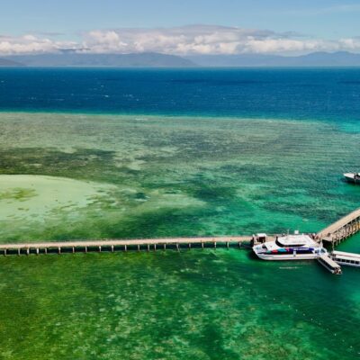2つの世界遺産を有するケアンズの観光スポット、治安や気候を紹介