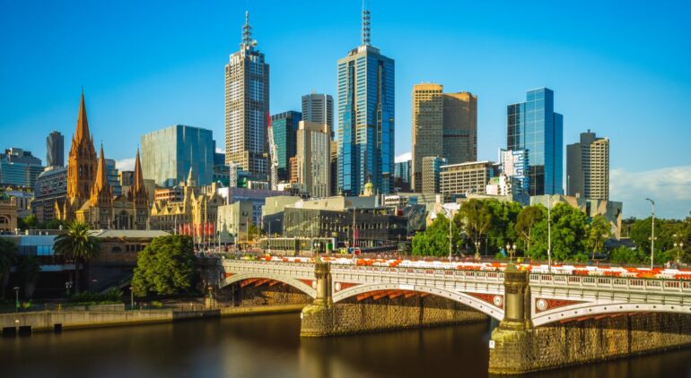 多文化都市メルボルンの人気観光スポット、治安や気候を紹介