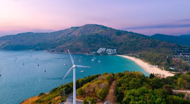 自然と文化を堪能するプーケットの旅｜治安・気候・人気スポットを紹介