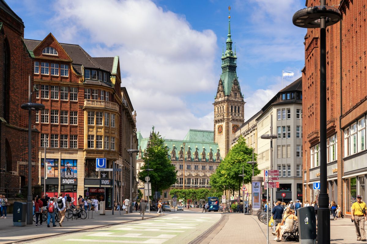 ドイツ北部の港町ハンブルク｜魅力的な観光スポット・治安・気候を紹介