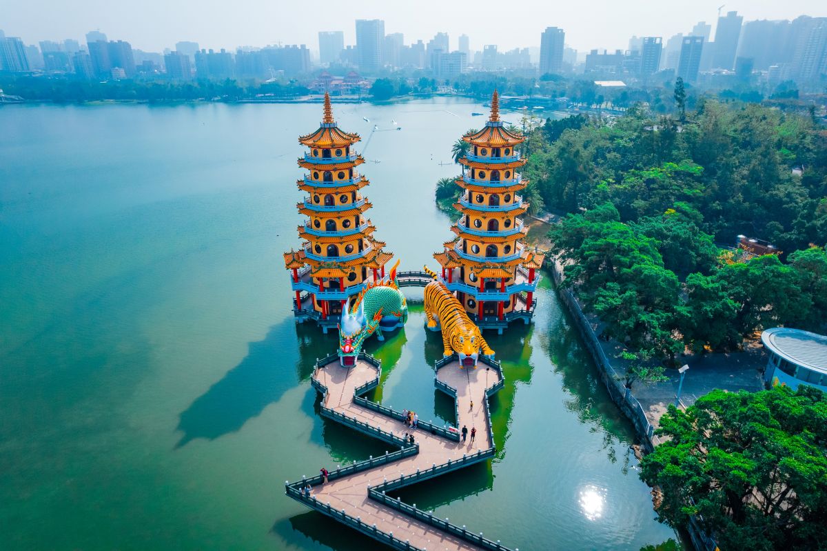 台湾第二の都市高雄を徹底ガイド｜人気おすすめスポットや治安も紹介