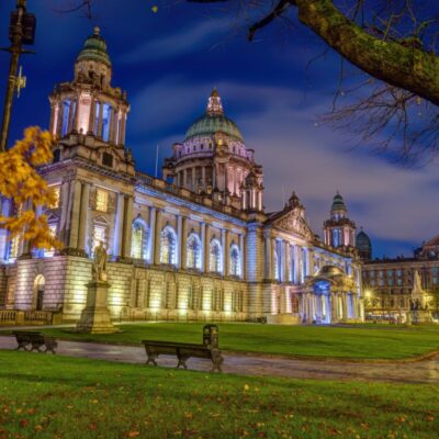 ベルファスト（Belfast）とは？北アイルランドの歴史と文化が息づく都市