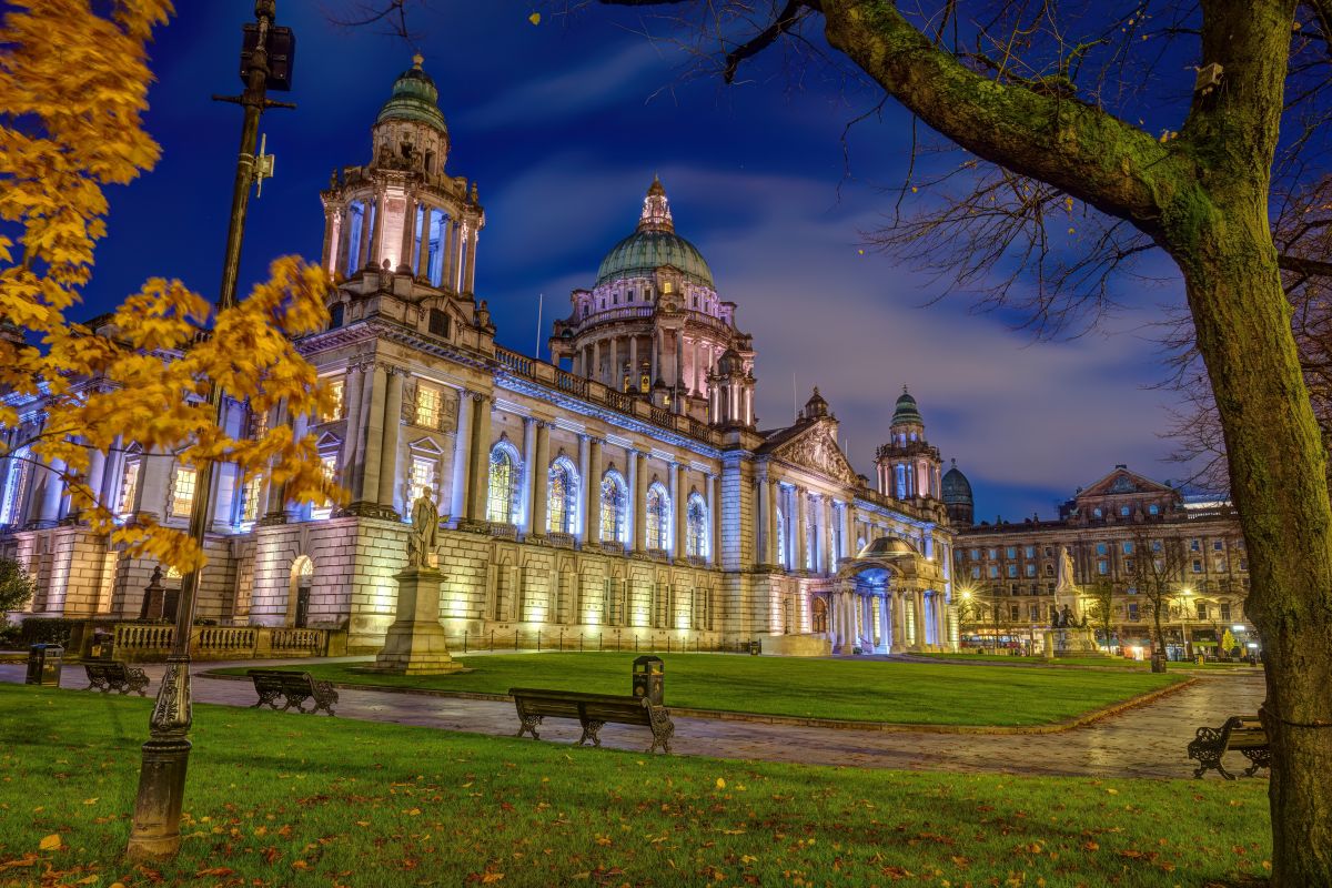 ベルファスト（Belfast）とは？北アイルランドの歴史と文化が息づく都市