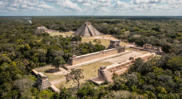 チチェン・イッツァとは？メキシコ・ユカタン半島に眠るマヤ文明の世界遺産
