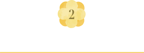 2.若葉萌ゆるフィヨルドの絶景