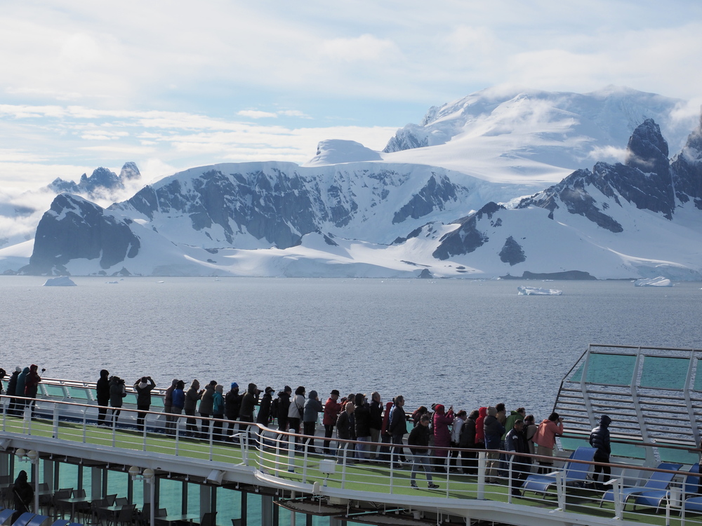 南極航路　アフリカ＆南米コース